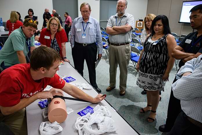 ACS attendees watching demonstration