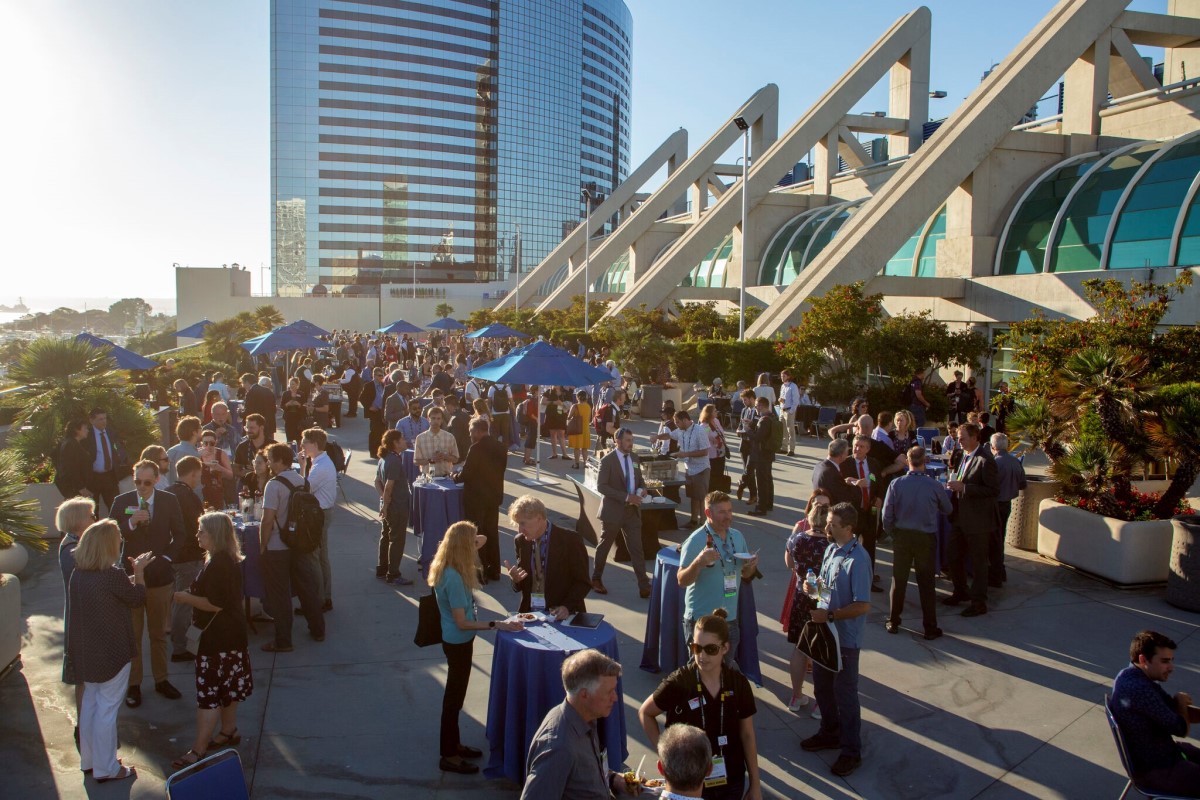 SPIE Attendees Enjoy Outdoor Happy Hour